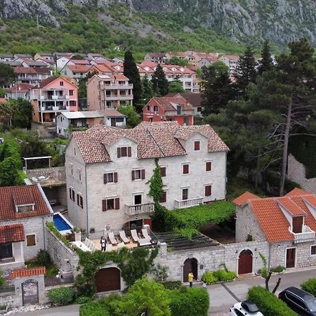 Villa Luxury Stone On The Sea With Private Pool And View Kotor Exteriör bild
