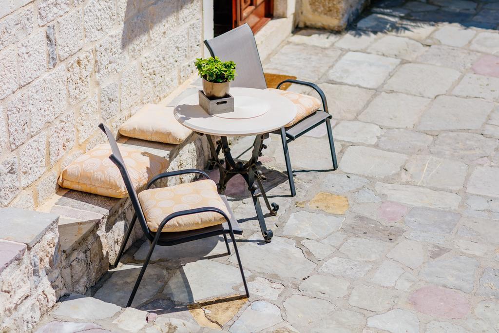 Villa Luxury Stone On The Sea With Private Pool And View Kotor Exteriör bild