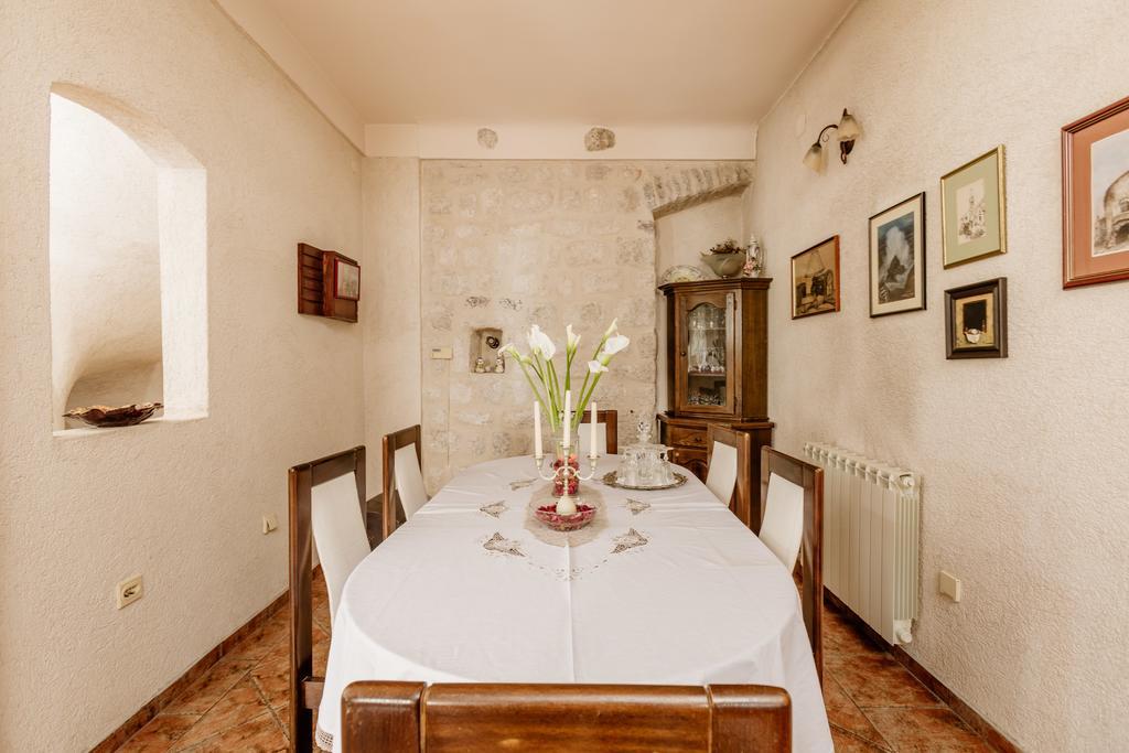 Villa Luxury Stone On The Sea With Private Pool And View Kotor Exteriör bild