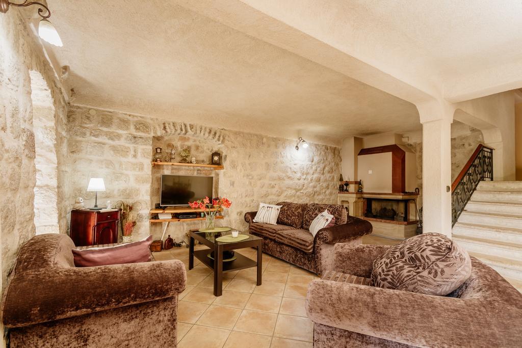 Villa Luxury Stone On The Sea With Private Pool And View Kotor Exteriör bild